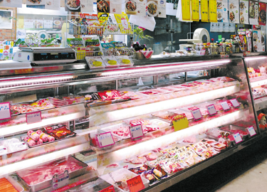 お肉屋さんの店内写真